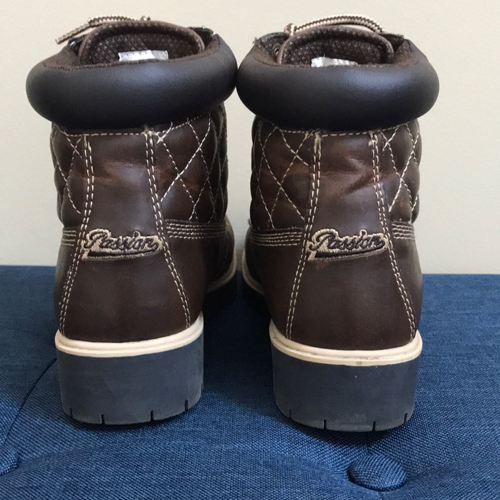 Boots - Picture 5 of 7